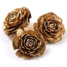 Złote Róże Cedrowe 12 szt – Ekskluzyjne Dekoracje GrandDeco do Stroików, Świątecznych Kompozycji i DIY