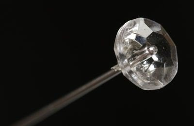 Szpilki 6 mm diamencik 12  szt./op.