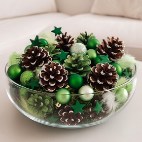 Zestaw Dekoracyjny Zielony 1 L – Szyszki, Mech, Drewniane Gwiazdki i Bombki | Naturalna Zimowa Kompozycja do Naczyń i Stroików