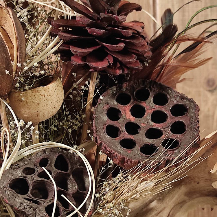 Bukiet z suszonych roślin do wazonu