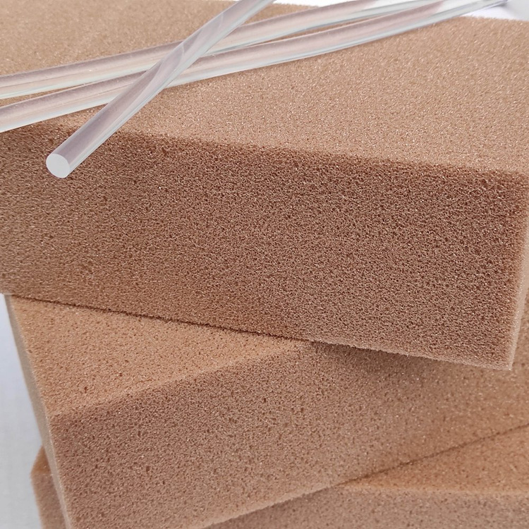 Kostka sucha, gąbka florystyczna do sztucznych i suchych roslin, klej na gorąco gratis- cena za opakowanie 3 sztuki