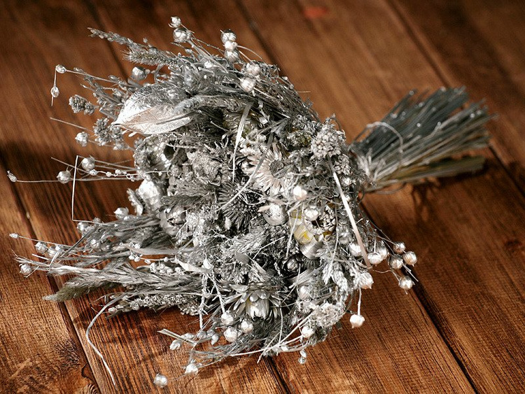 Bukiet  suszonych ziół - srebro  ok 30 cm