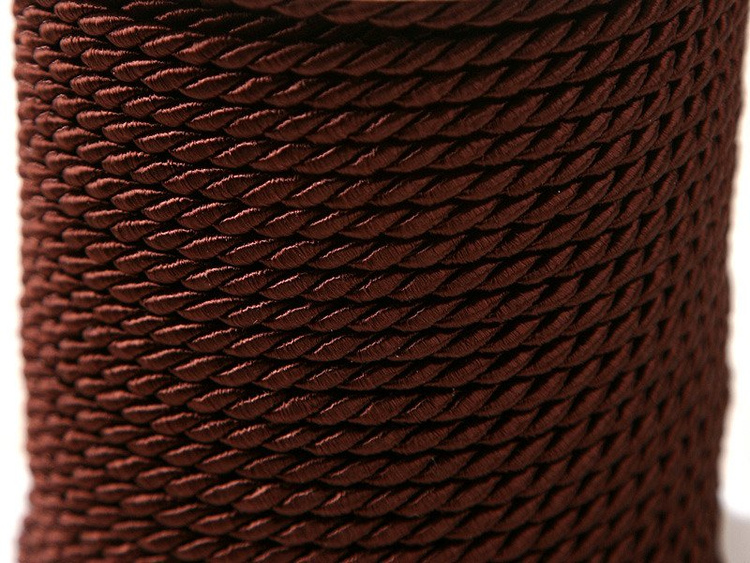 Sznurek ozdobny 5 m brązowy