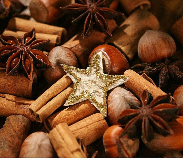 Cynamon w Laskach MIX 3-25 cm – 500 g (ok. 75 szt.) – Naturalna Dekoracja, Aromatyczny Dodatek