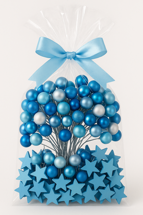 Zestaw GrandDeco – 90 bombek na druciku (2–4 cm) w odcieniach błękitu i srebra + 36 drewnianych gwiazdek 3 cm