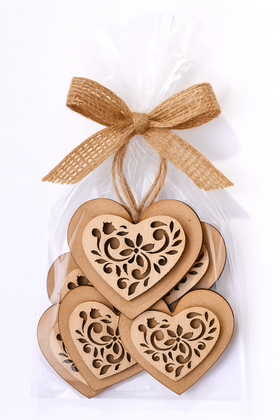 Dekoracja świąteczna – zawieszki drewniane serca 6 szt. | GrandDeco